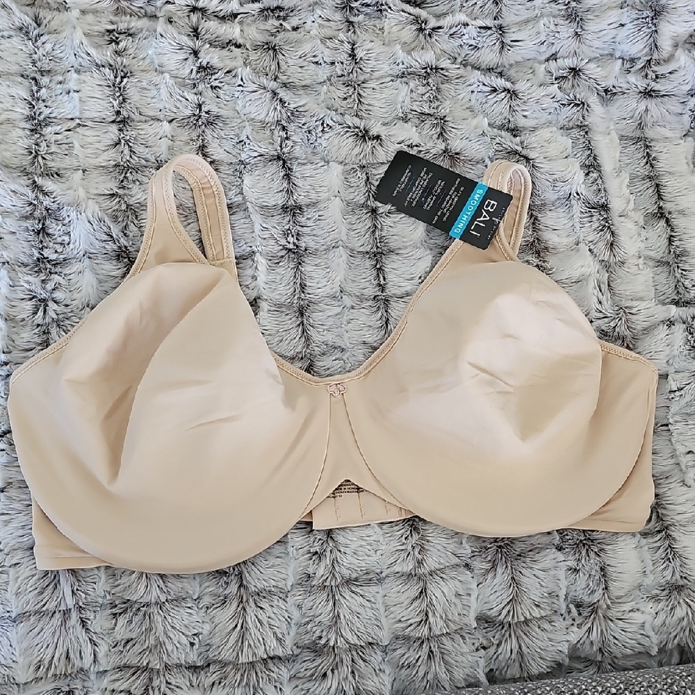 Bali Women's Soft Beige Bra, NO Padding Size 42DD NWT